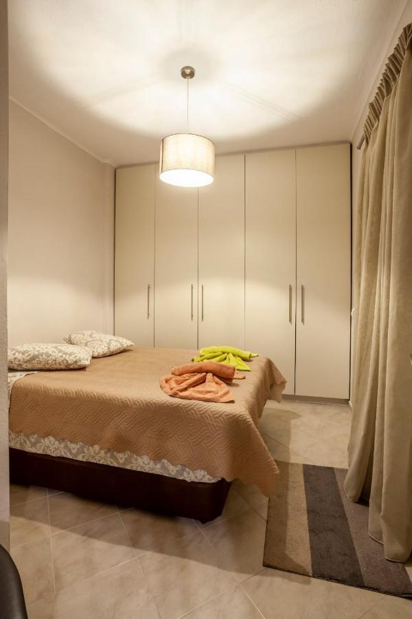 Be Queen-Your Urban Stay เทสซาโลนิกิ ภายนอก รูปภาพ